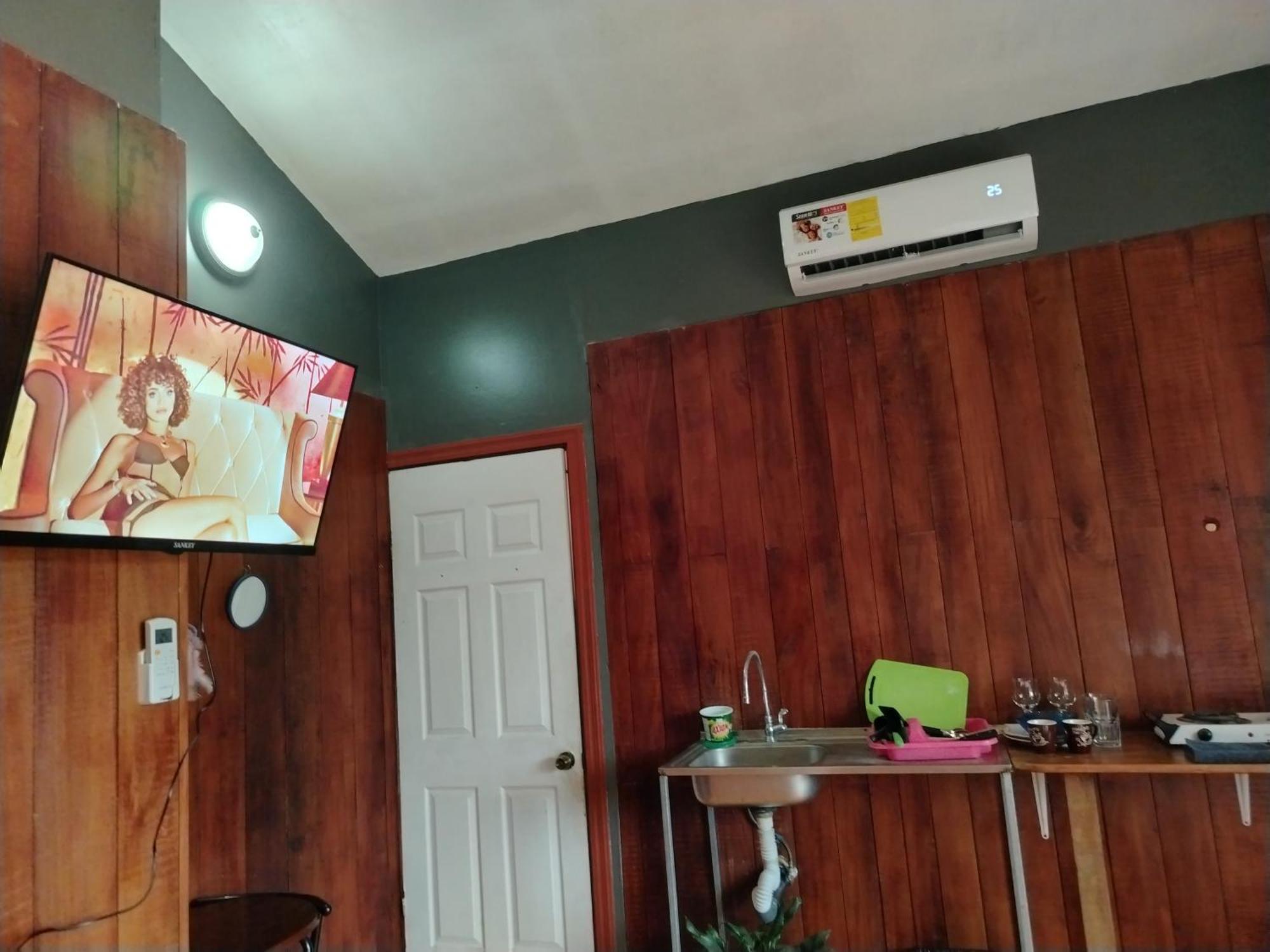 Puerto Jiménez Sura House Corcovado Surinico Room With Ac מראה חיצוני תמונה